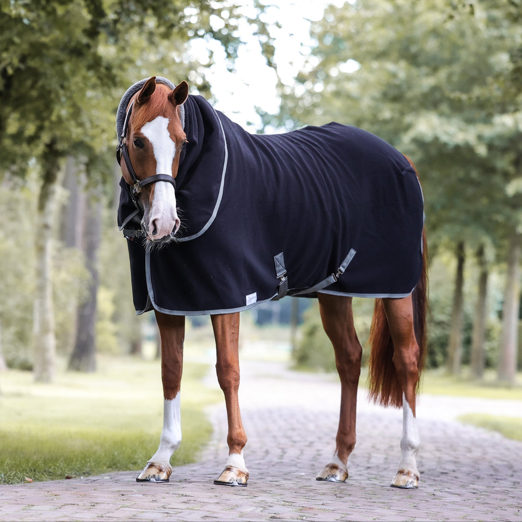 Dominick Cosy Fleecedecke Schwarz